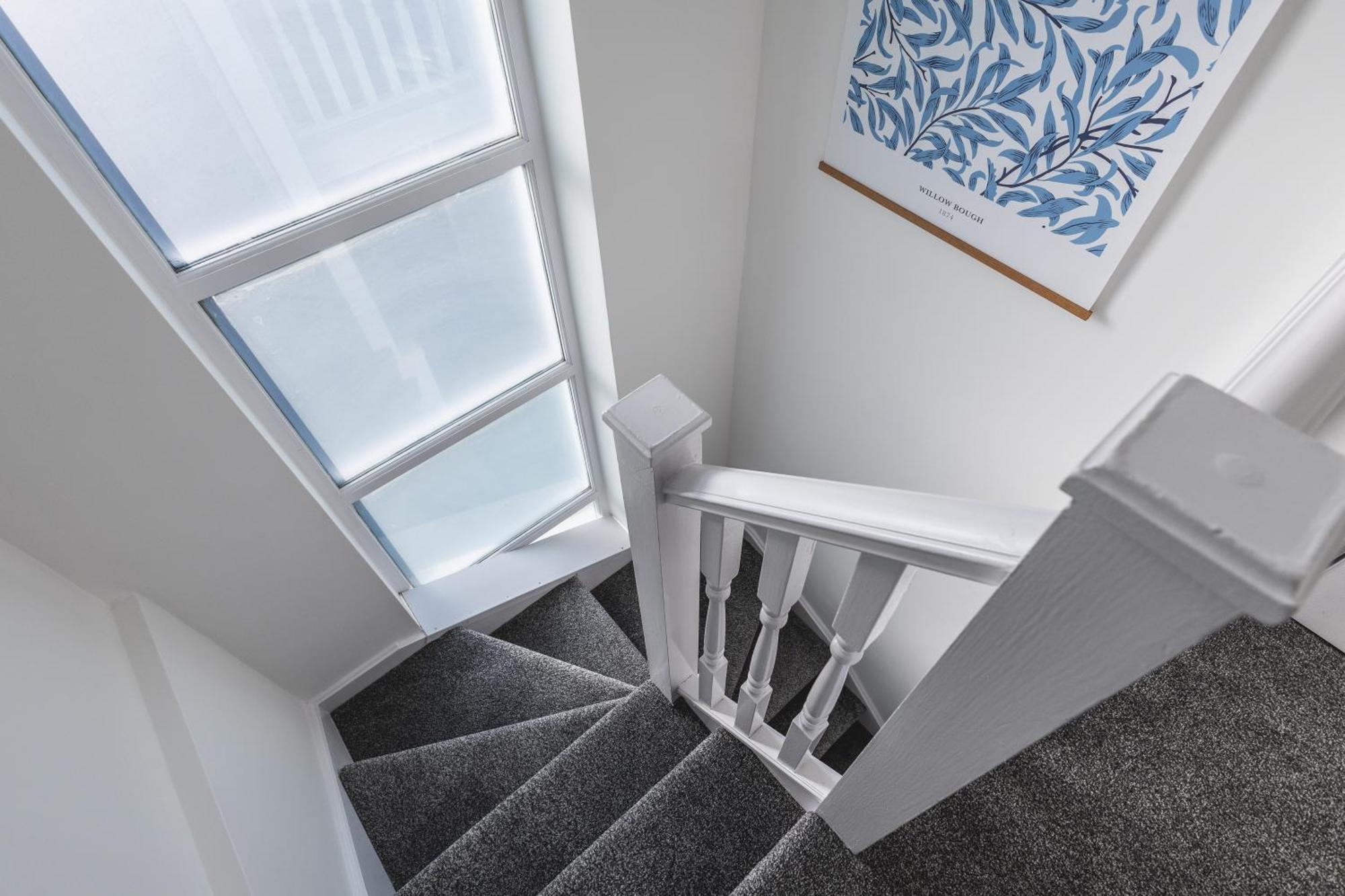 Arte Stays Serviced Houses Stratford - 3 Bedrooms 2 Bathrooms Houses London, Stratford, Maryland, Free Parking, Garden, Weekly Or Monthly Stays - Up To 8 Guests Luaran gambar