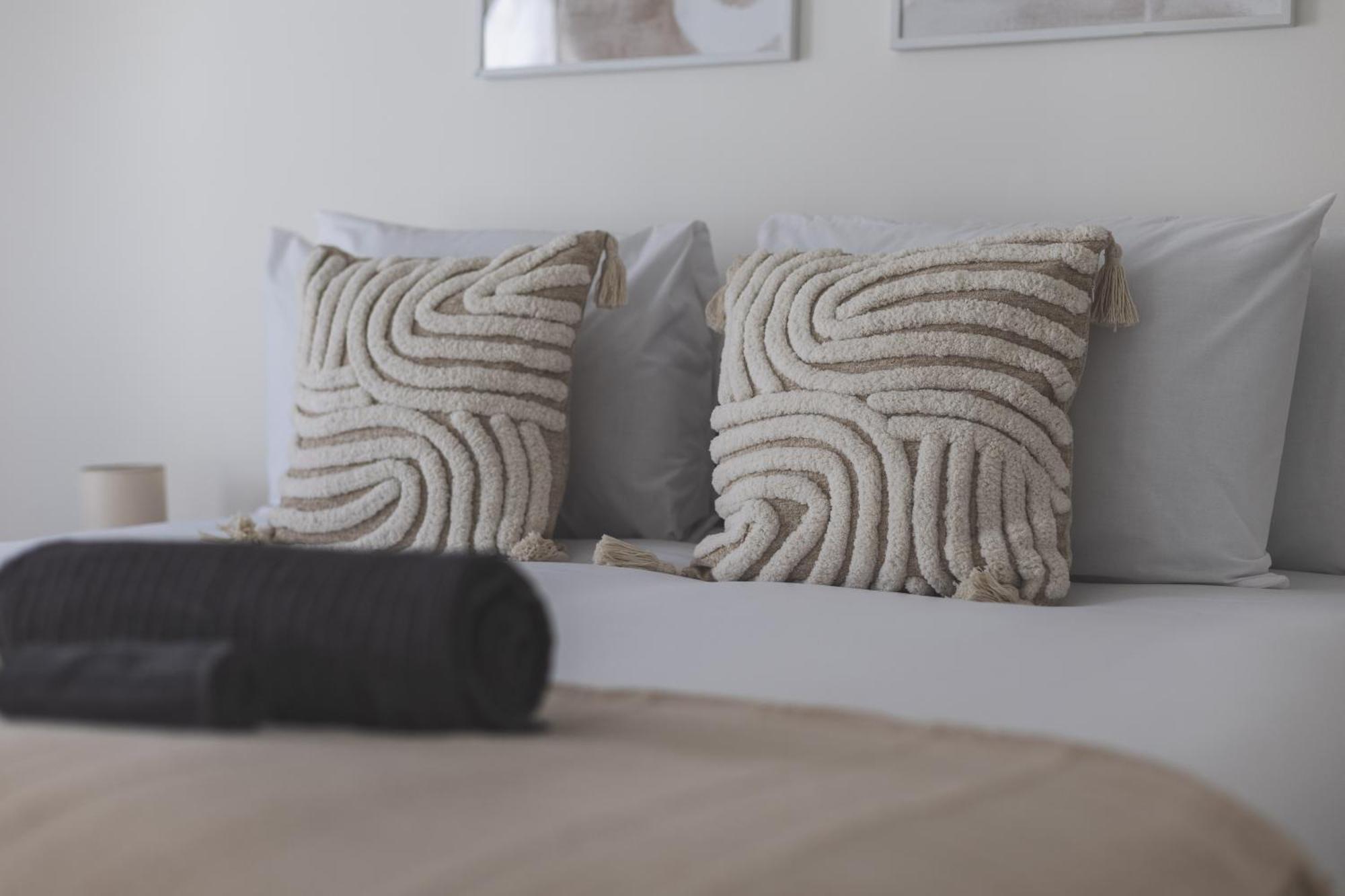 Arte Stays Serviced Houses Stratford - 3 Bedrooms 2 Bathrooms Houses London, Stratford, Maryland, Free Parking, Garden, Weekly Or Monthly Stays - Up To 8 Guests Luaran gambar